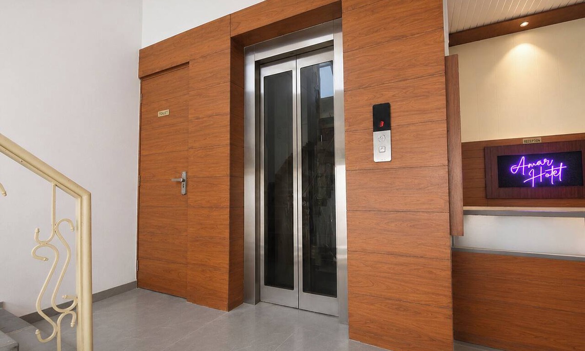 South West Hotel | Fabhotel Amar Residency
