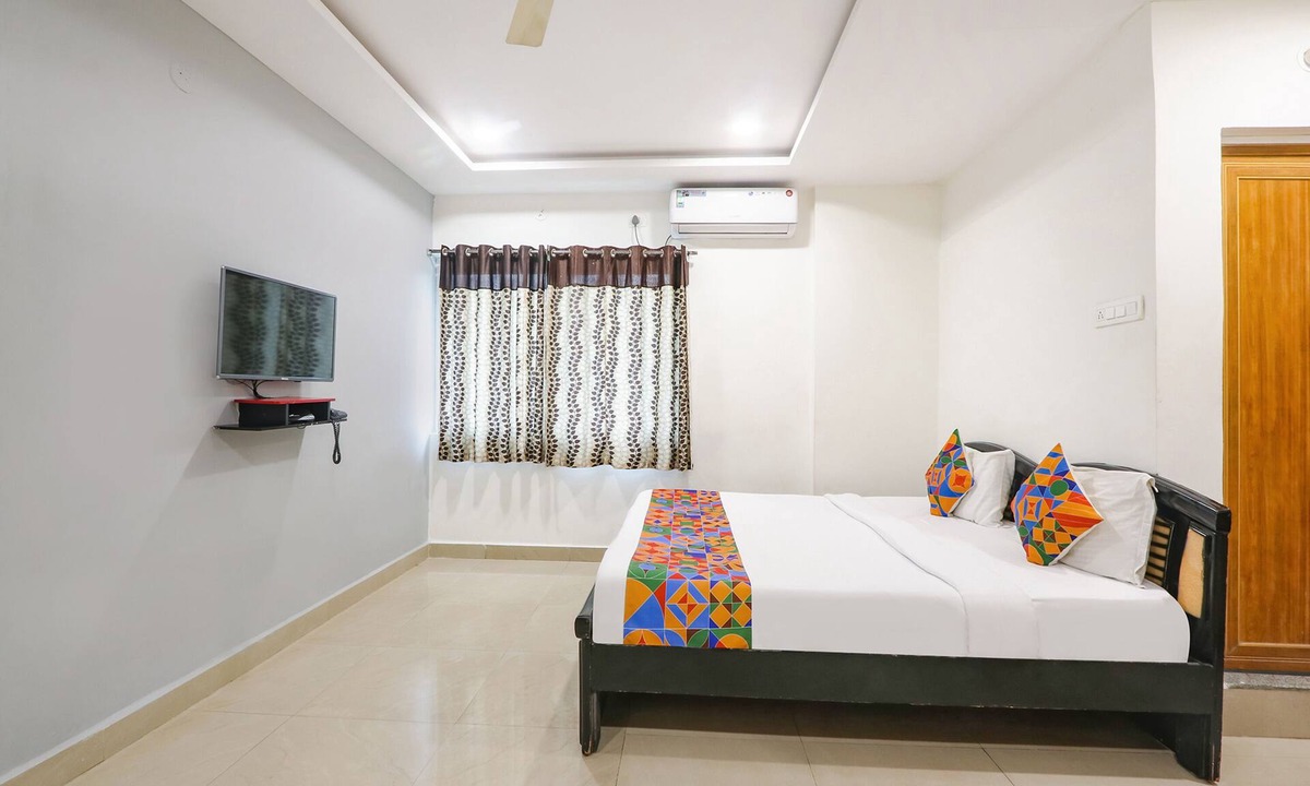 Begumpet Hotel | Fabhotel Fortune Begumpet