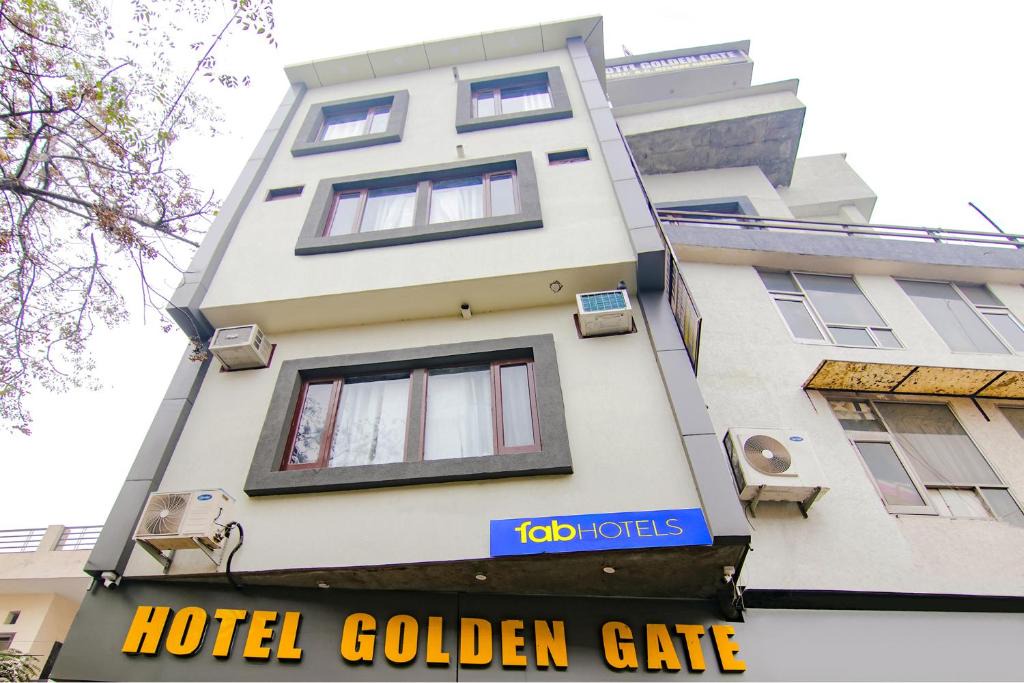 Amritsar Hotel | FabHotel Golden Gate I
