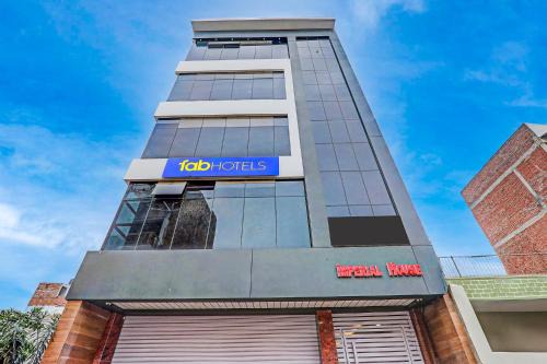 Allahabad Hotel | FabHotel Imperail House