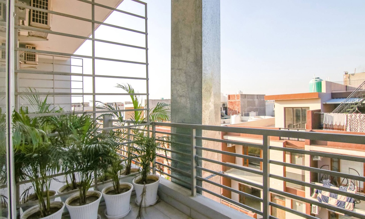 Kharar Hotel | Fabhotel Prime Florida