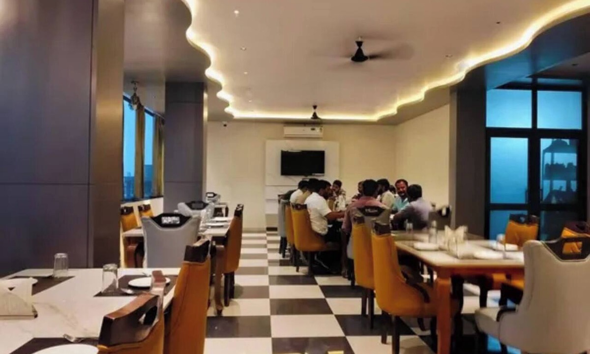 Dabok Hotel | Fabhotel The Crystal