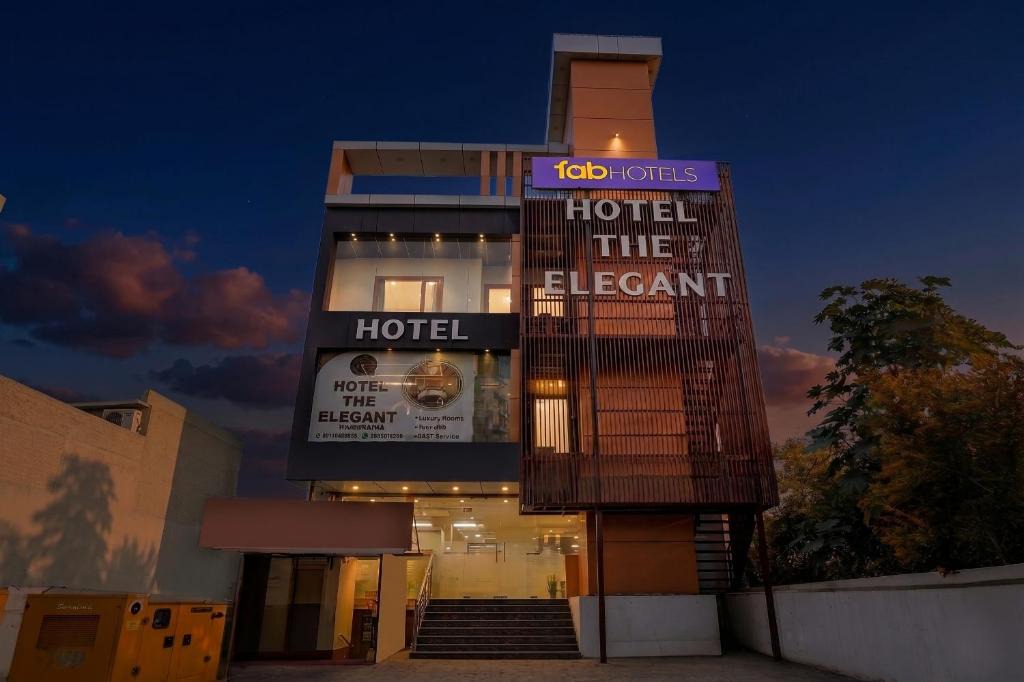 Meerut Hotel | FabHotel The Elegant - 150 Meters From Delhi Public School Meerut