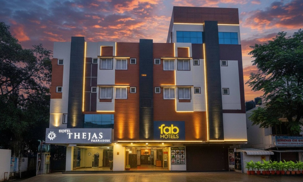 Coimbatore Hotel | Fabhotel Thejas Paaradise