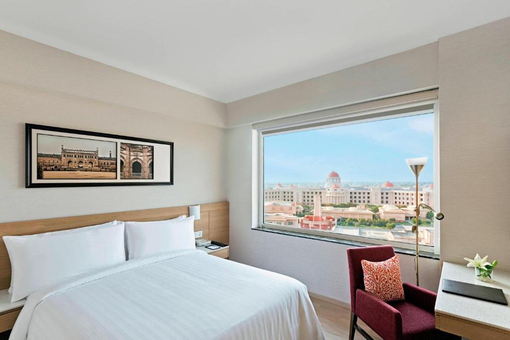 Gomti Nagar Hotel | Fairfield by Marriott Lucknow