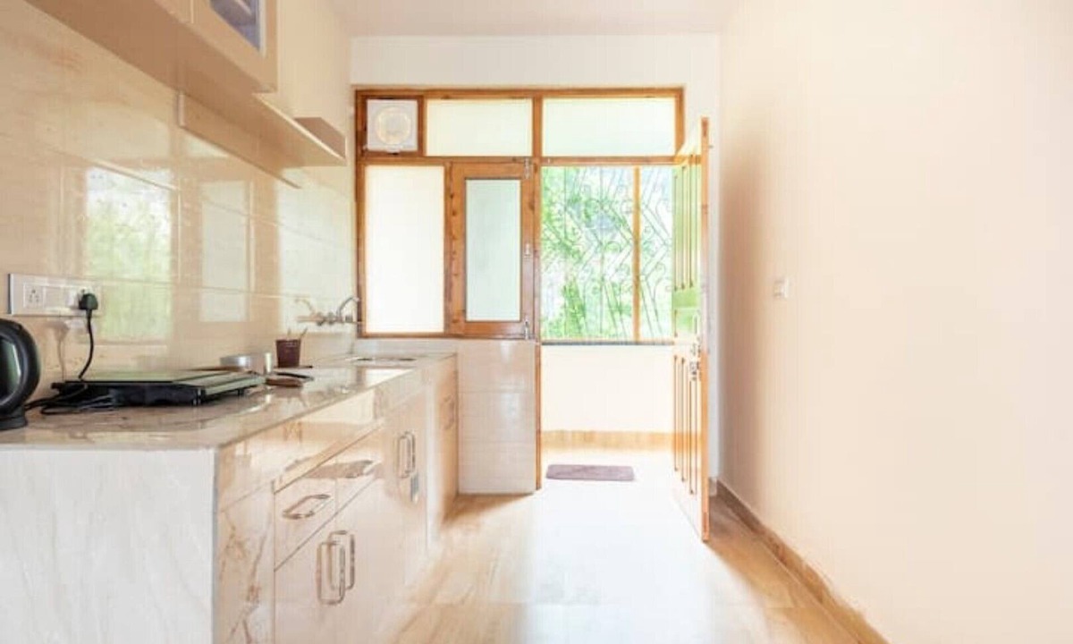 Manali House | Farm Stay with Mountain Viewn
