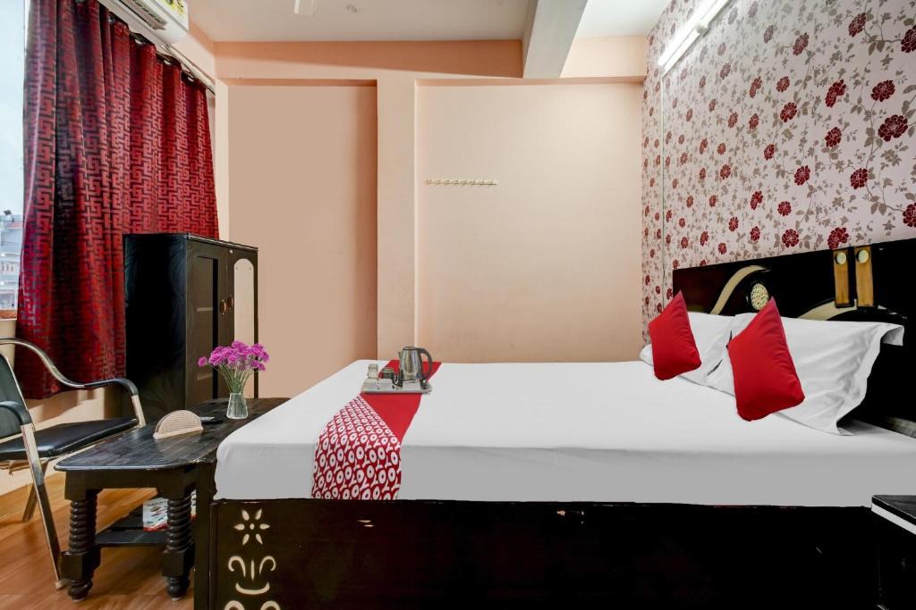 Danapur Hotel | Flagship The Ki&kaa