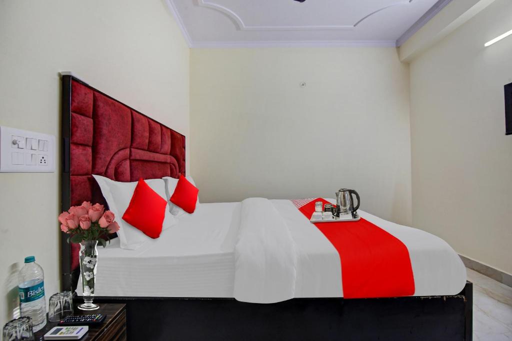 South West Hotel | Flagship The Sky Residency Near Pvr Vikaspuri Delhi
