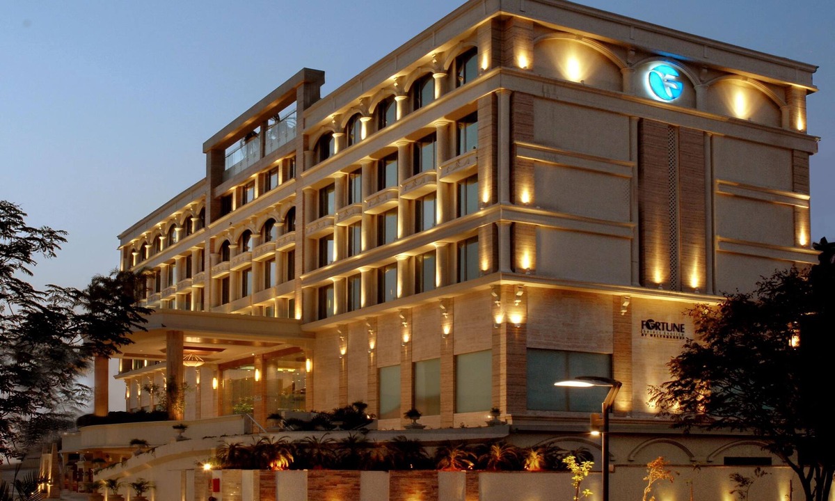Vashi Hotel | Fortune Select Exotica, Navi Mumbai - Member ITC Hotels' Group