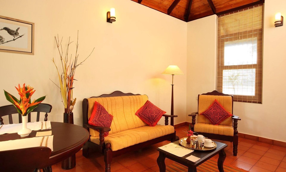 Paravur Resort | Fragrant Nature Backwater Resort & Ayurveda Spa
