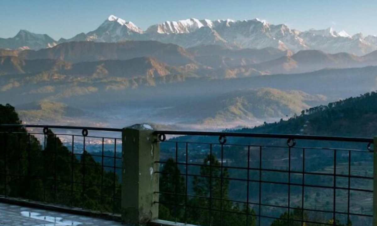 Kausani RV Rental | Garur Valley Camps