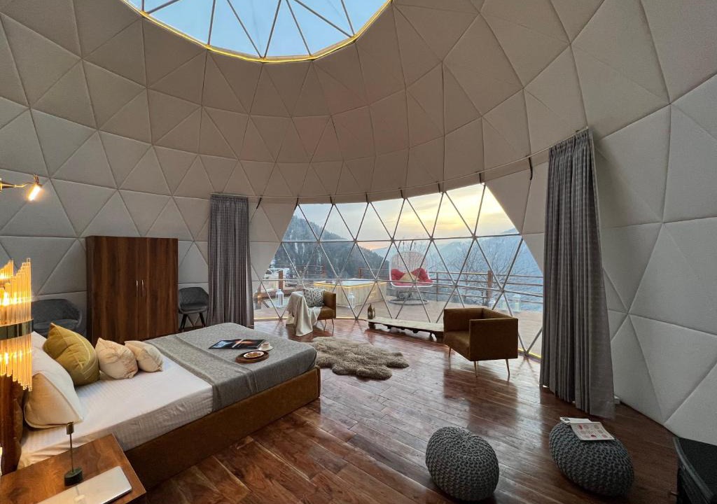 Jagatsukh Hotel | GLAMPING CLUB