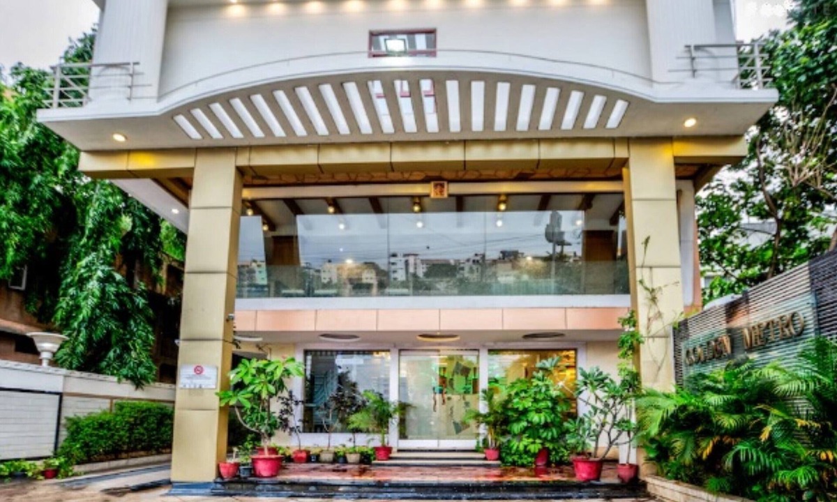 Sheshadripuram Hotel | Golden Metro Hotel