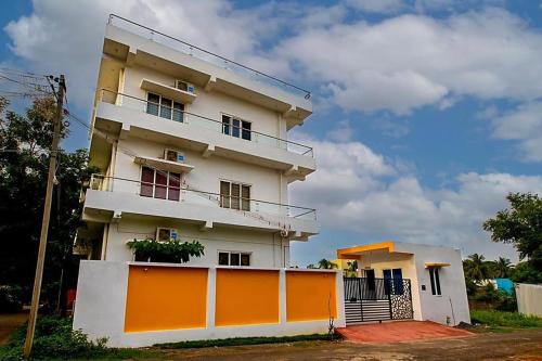 Kuilapalayam Apartment | Golden Sparrow