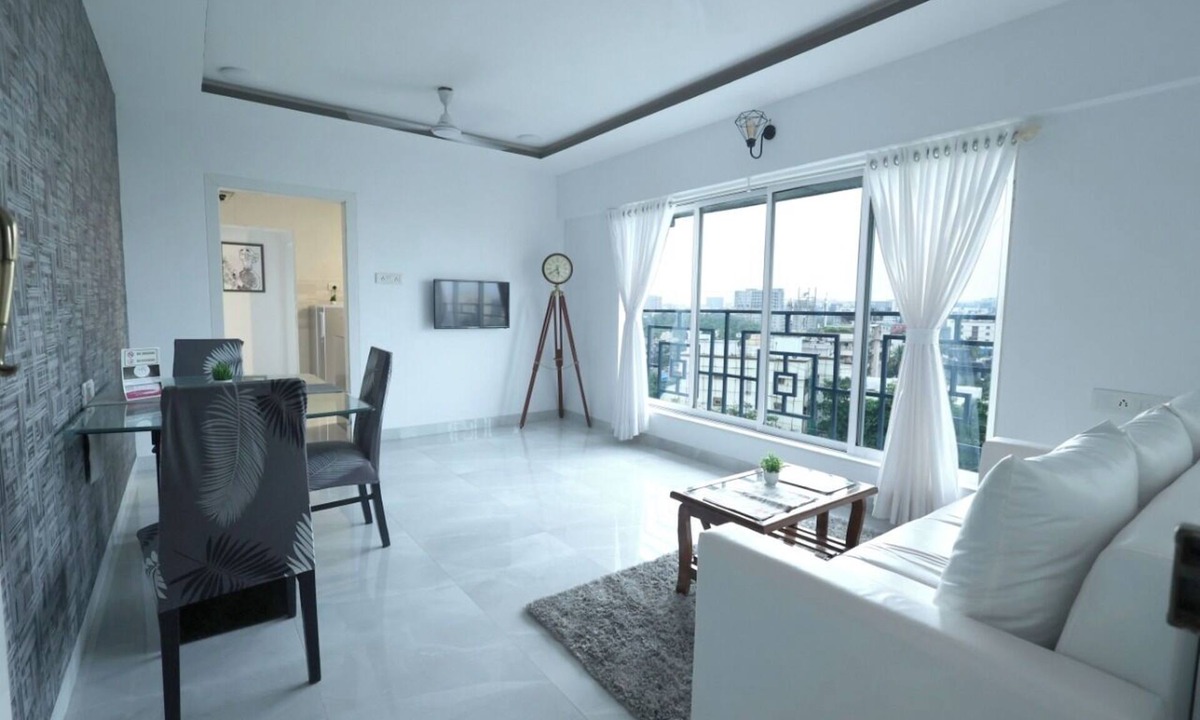 Vile Parle Apartment | Gracious Living Apartment - Mumbai Airport