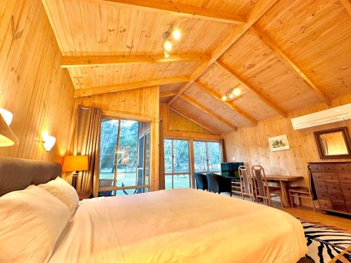 Halls Gap Cabin | Grampians Chalets