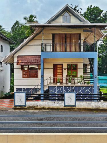 Athirapally Villa | Green Home Villa