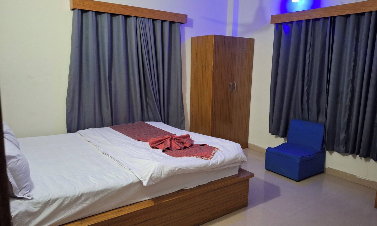 Sreemangal Upazila Hotel | Green Park Tea Resort Sreemangal