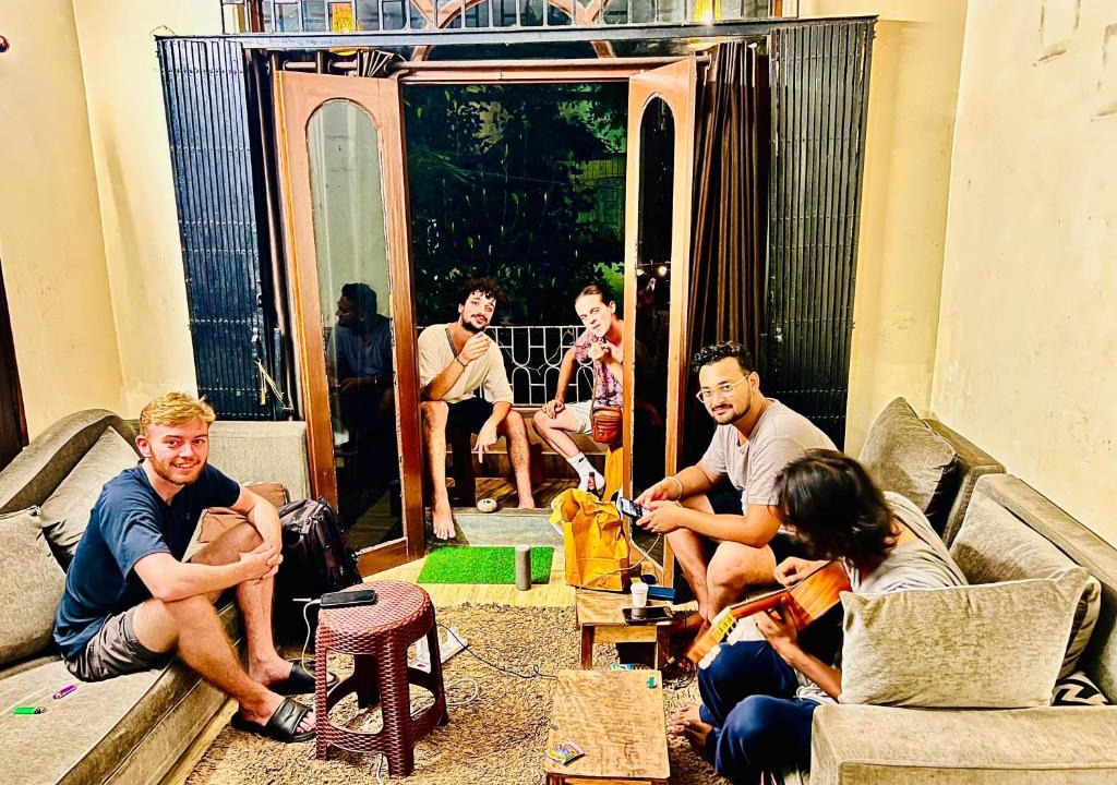 Sector II Hostel | Guten Tag Kolkata