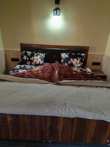 Sangla House | Hey baby home stay sangla kinnaur