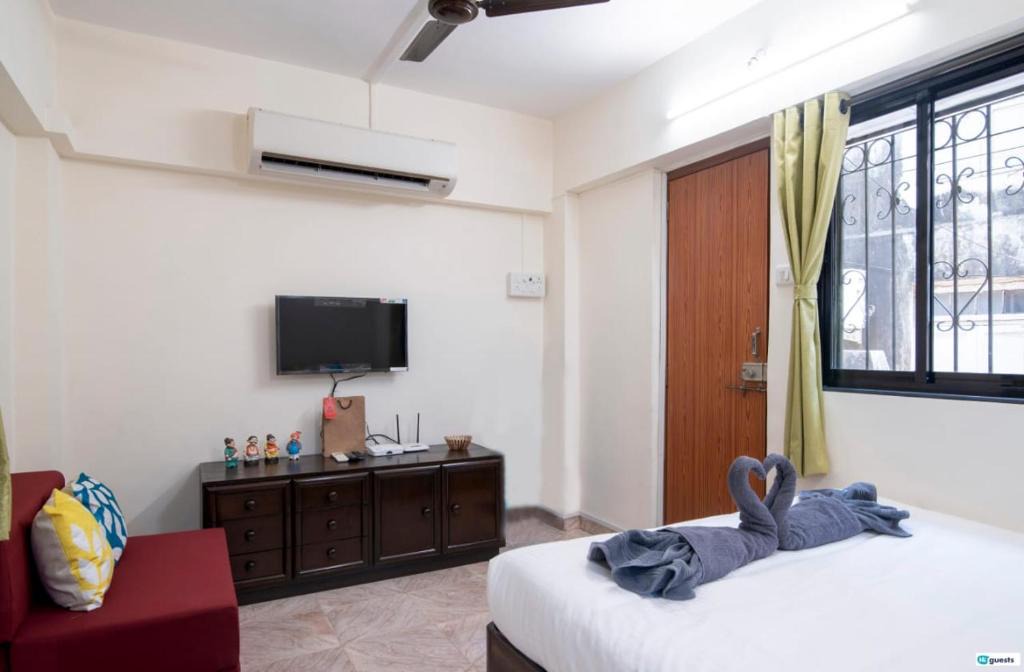 Bandra West Apartment | Higuests Vacation Home - Chapel Road, Bandra