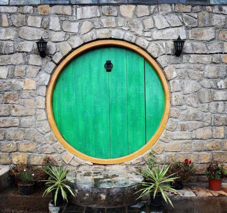 Bir Villa | Hobbit House Bir