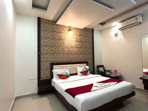 Mysore Hotel | Hotel AJ Palace