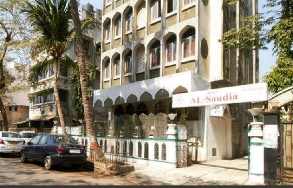Oyo Hotel | Mahim