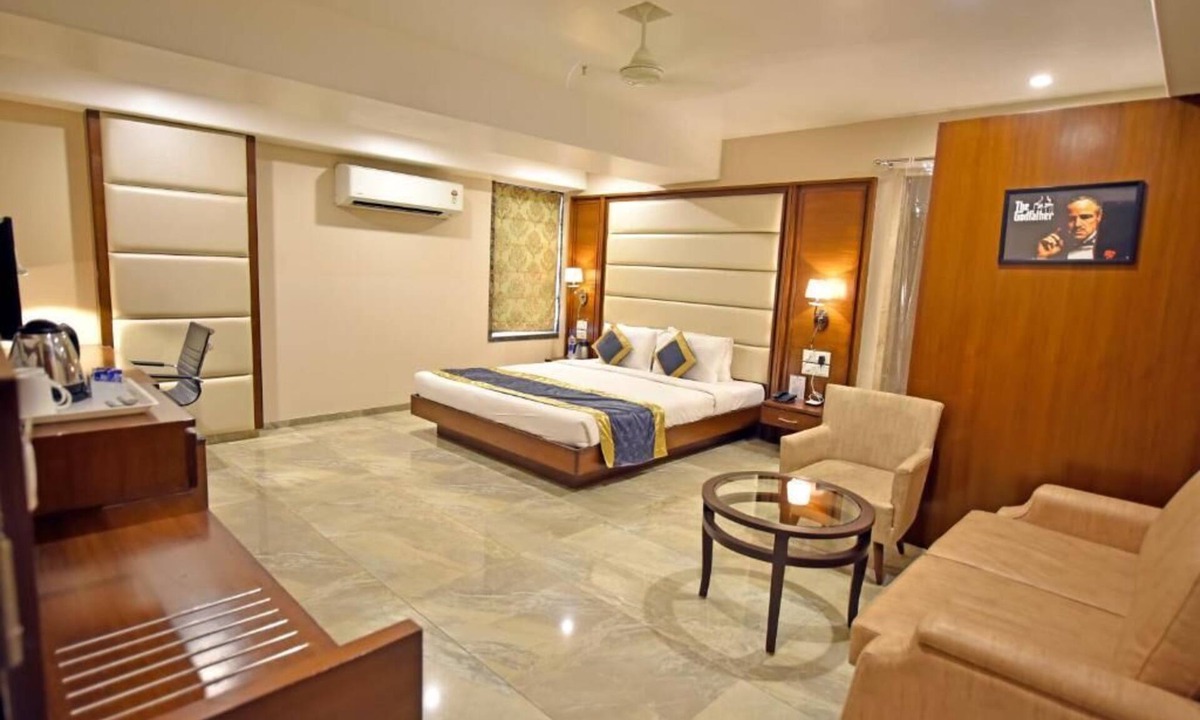 Bhilai Hotel | Hotel Amit Park International