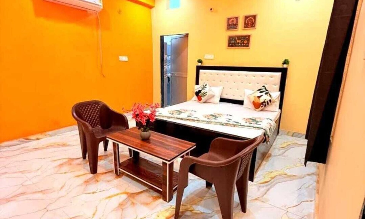 Haraiya Hotel | Hotel Anuj Palace l Near Ram Mandir