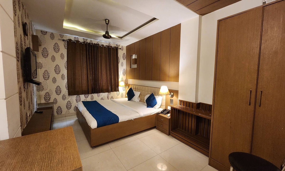 Dariyaganj Hotel | Hotel Arina Inn