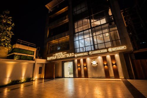 Sualkuchi Hotel | Hotel Banyan Courtyard Guwahati