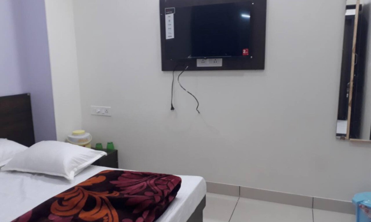 Ajmer Hotel | Hotel by Nala Bazar Rd. Paradise Chouhan