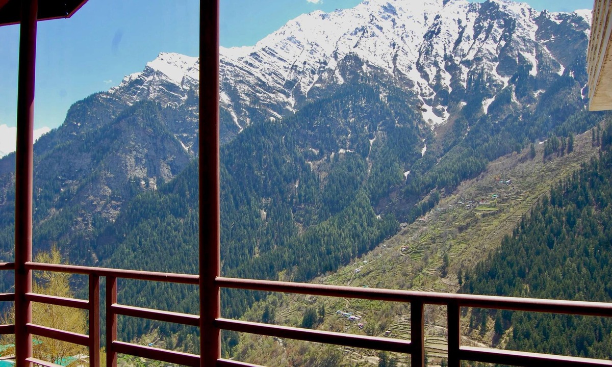 Pangi Hotel | Hotel Chandrabhaga Pangi Valley