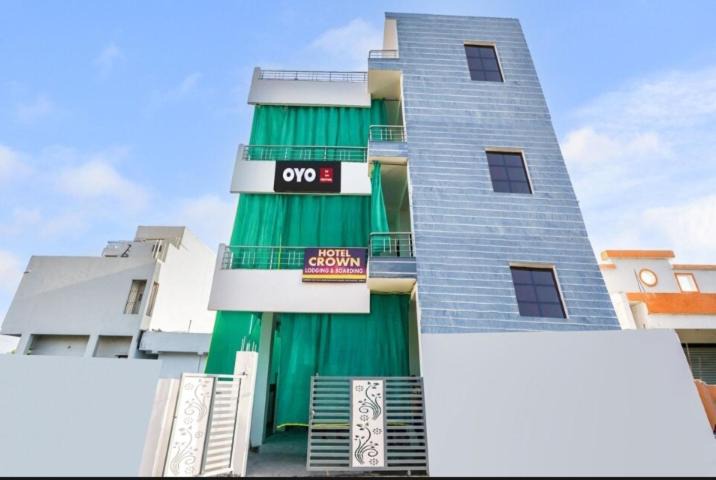 Nagpur Apartment | Hotel Crown
