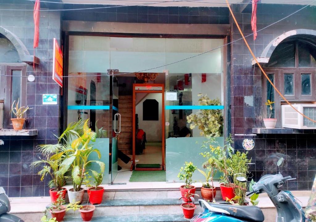 Old Delhi Hotel | Hotel Darshan Palace by WB Inn