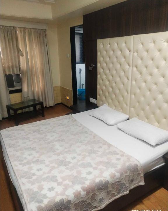 Thane West Hotel | Hotel Divya International