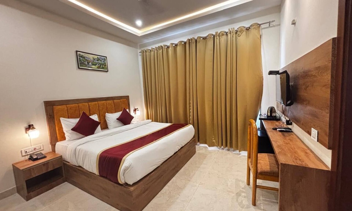 Zirakpur Hotel | Hotel Dreamland Inn