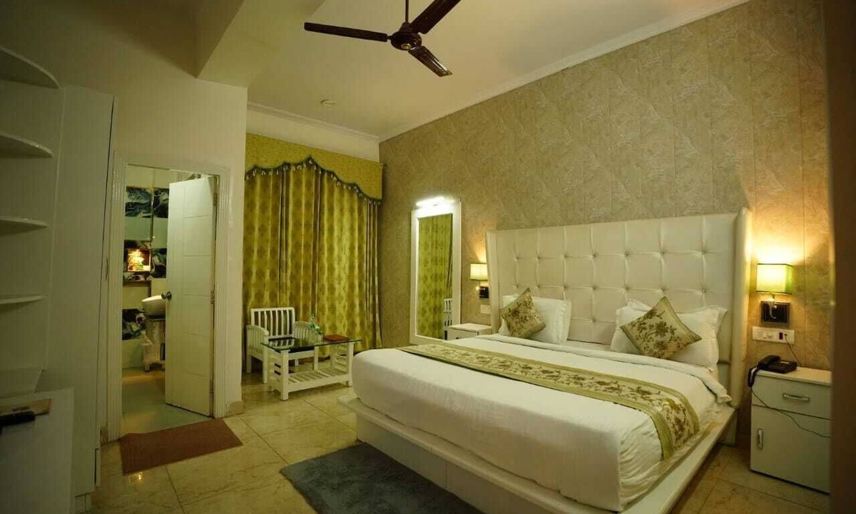 Kashipur Hotel | Hotel Drona Palace