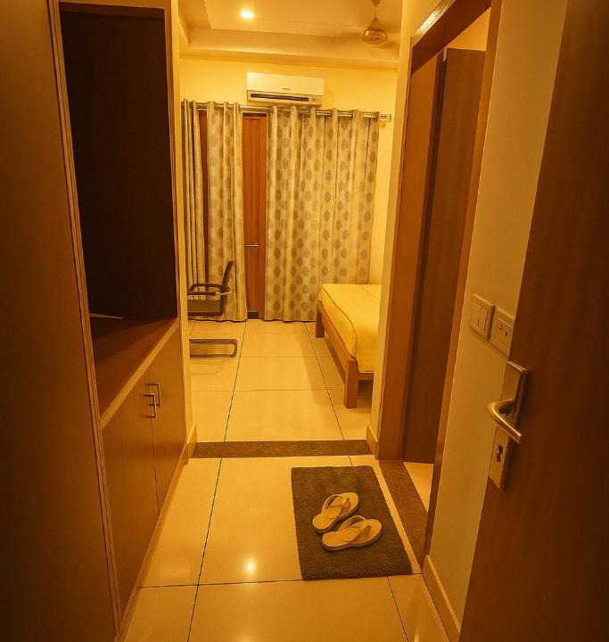 Narnaul Hotel | Hotel Golden Aura