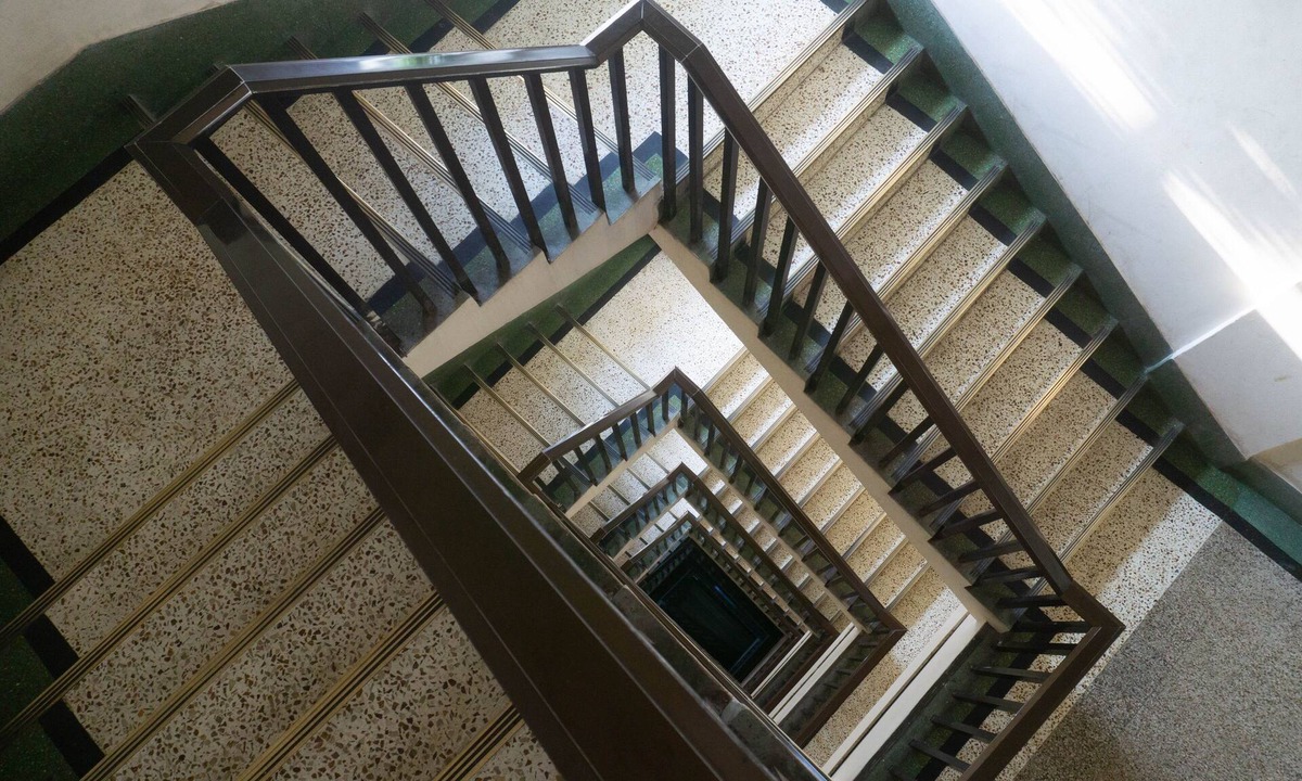 Chittagong House | Hotel Golden INN - Super Deluxe