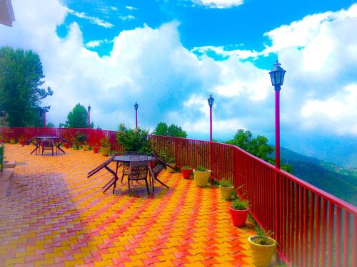 Dalhousie Hotel | Hotel Himdhara, Near Mall Road Dalhousie