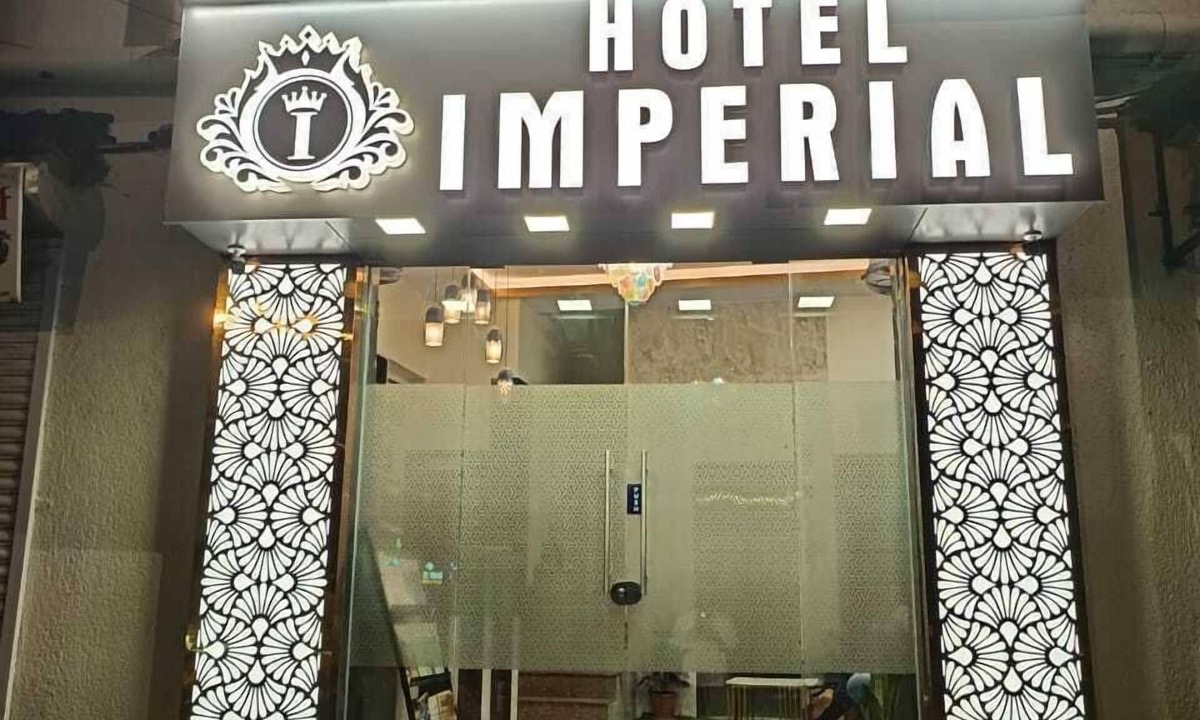 Grant Road Hotel | Hotel Imperial