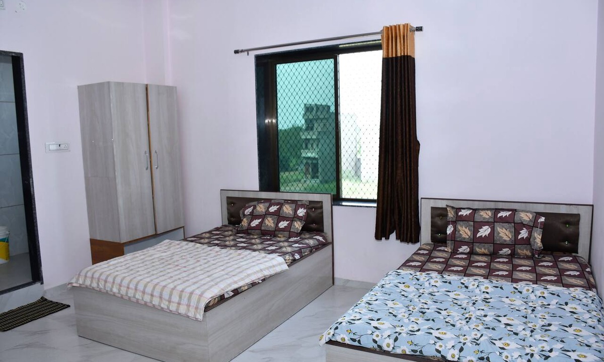 Shri Madhopur Hotel | Hotel Khatushyamji