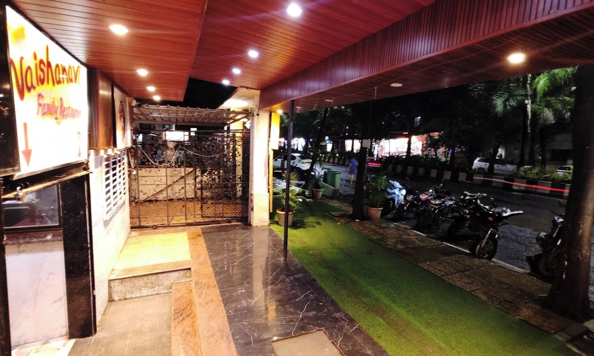 New Panvel East Hotel | Hotel Kolkar