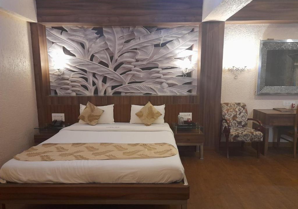 Amarnath Hotel | Hotel Mayur by WB Inn