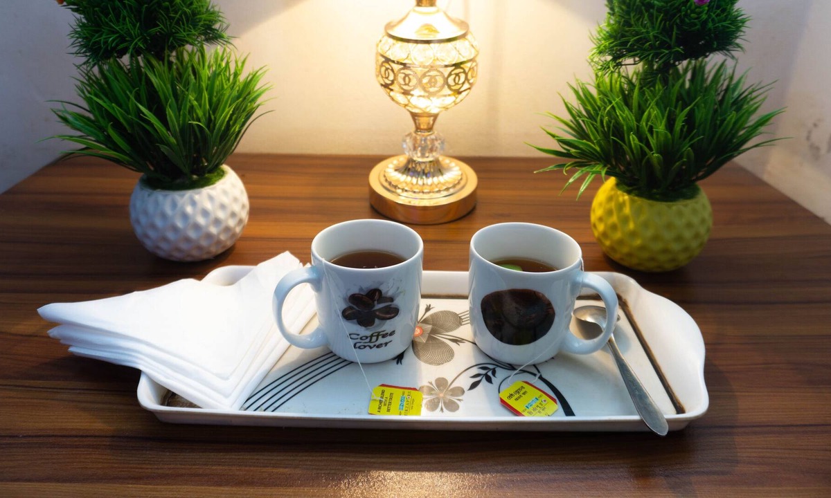 Dhaka Hotel | Hotel Muna International Residential - Family Room - AC