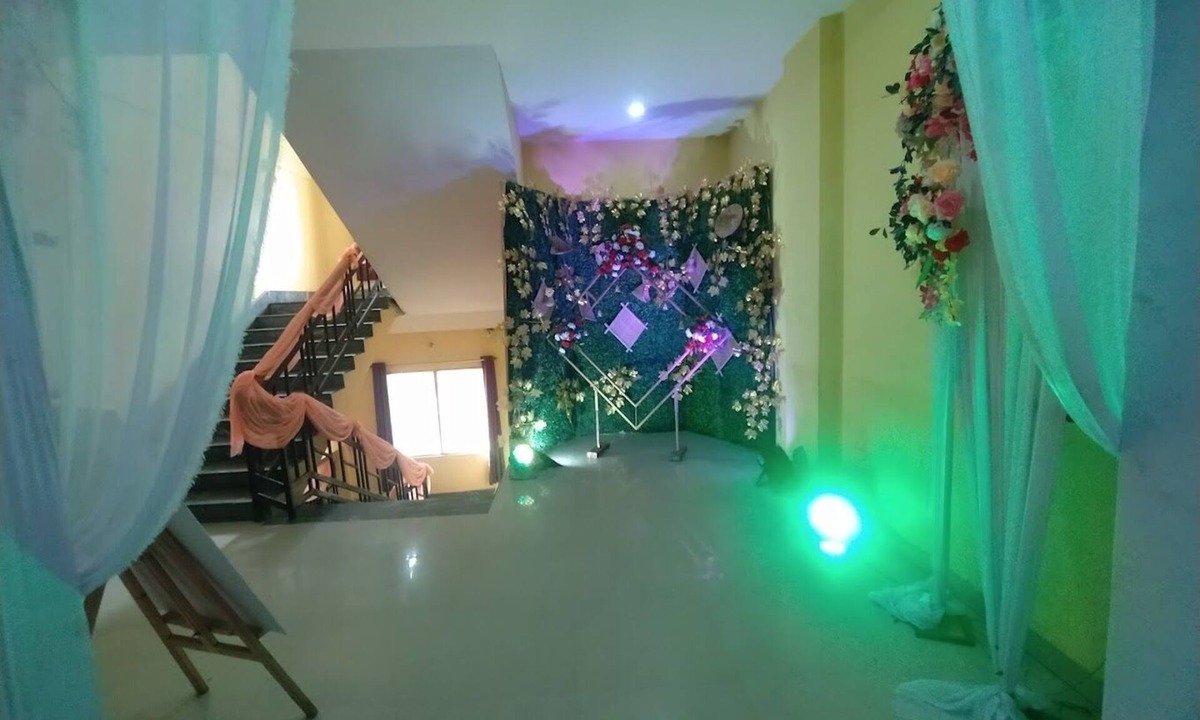 Jorhat Hotel | Hotel New Park