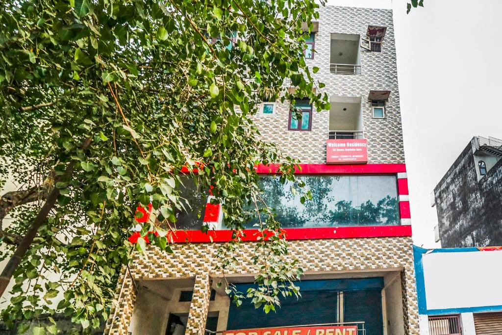 Delhi Hotel | Hotel O Parth Residency
