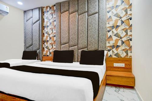 Ahmedabad Hotel | Hotel O Royal King